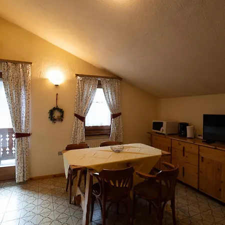 Aparthotel L'arcobi 3*