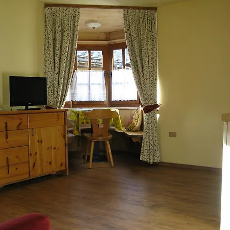 Hotel apartamentowy L'arcobi